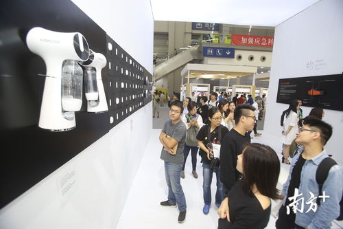 第六屆深圳國際工業設計大展 AI機器人、無人機與智能穿戴引領軟件開發新潮流